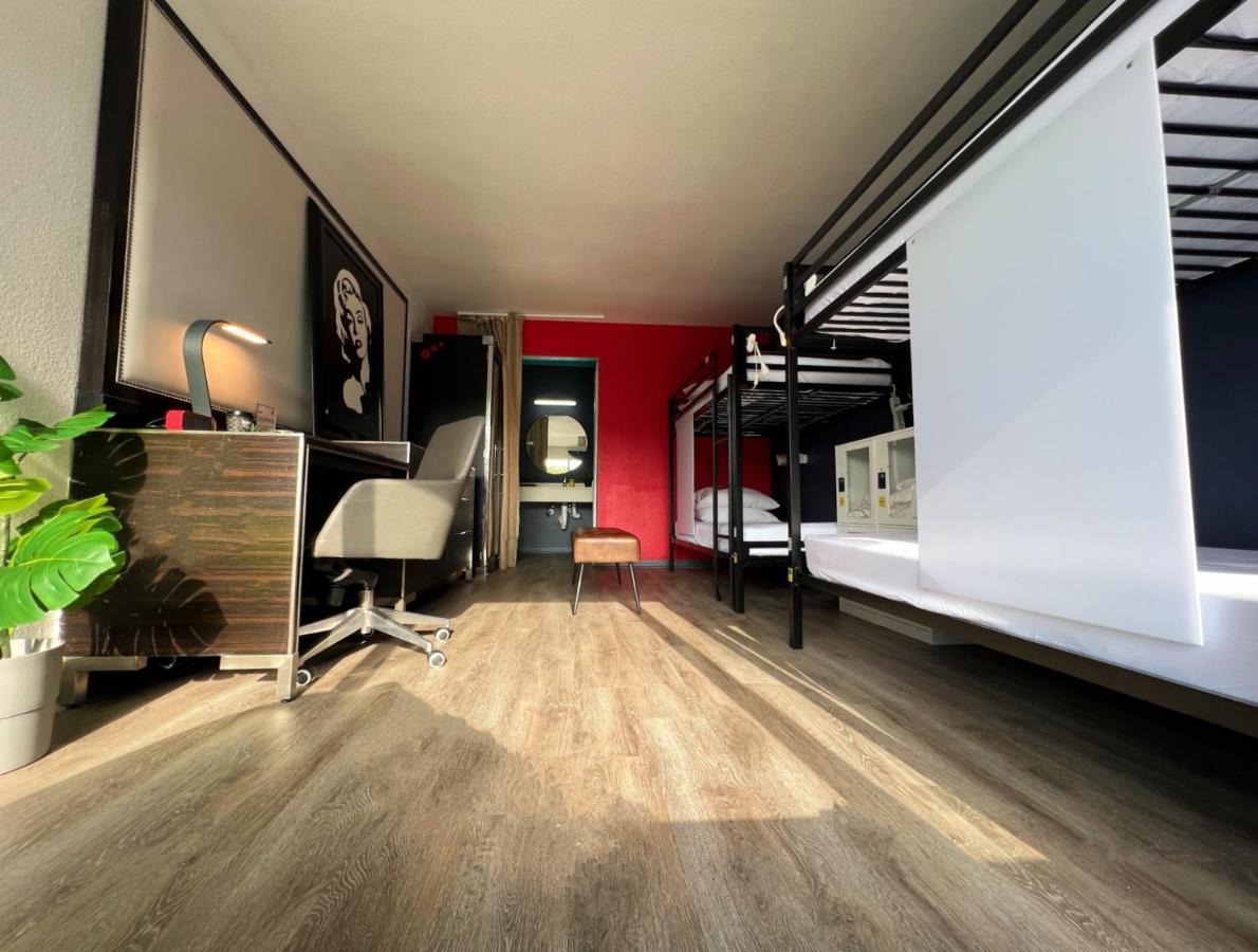 Bposhtels Houston Hostel Bagian luar foto